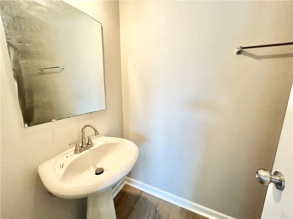 845 Store House Court #B Monroe, GA 30655