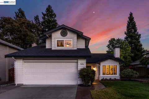 7331 Elmwood Cir