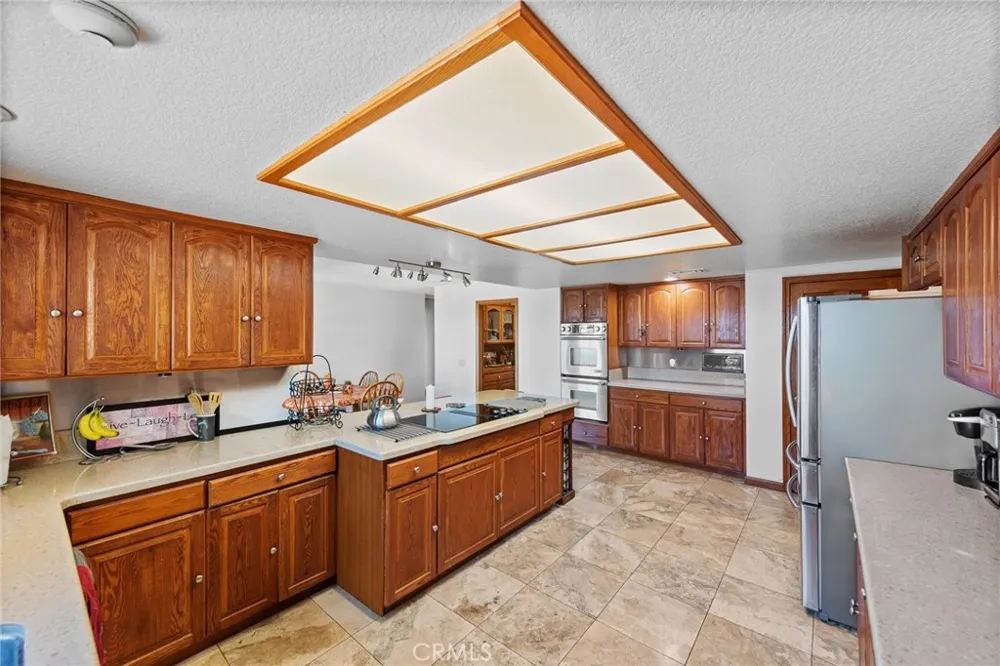 26100 Calle Corveta Temecula, CA 92590