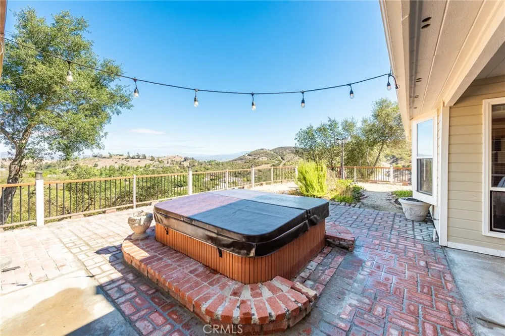 26100 Calle Corveta Temecula, CA 92590