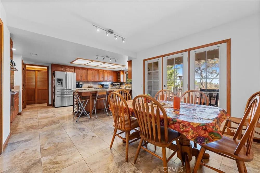 26100 Calle Corveta Temecula, CA 92590