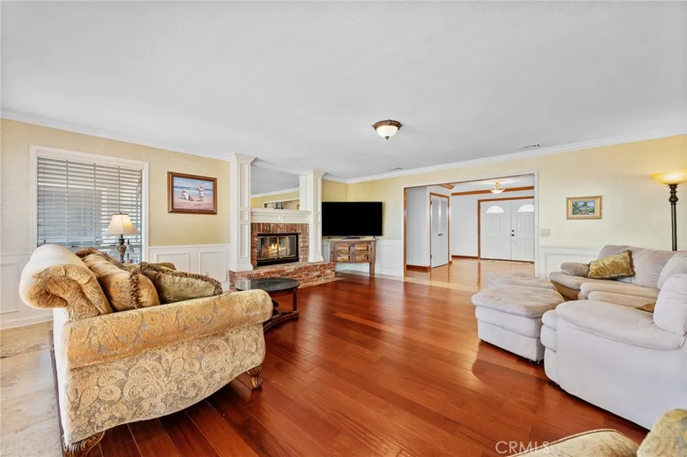 26100 Calle Corveta Temecula, CA 92590