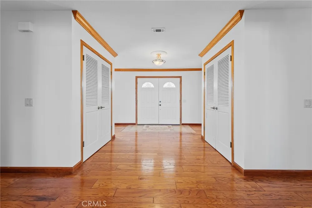 26100 Calle Corveta Temecula, CA 92590