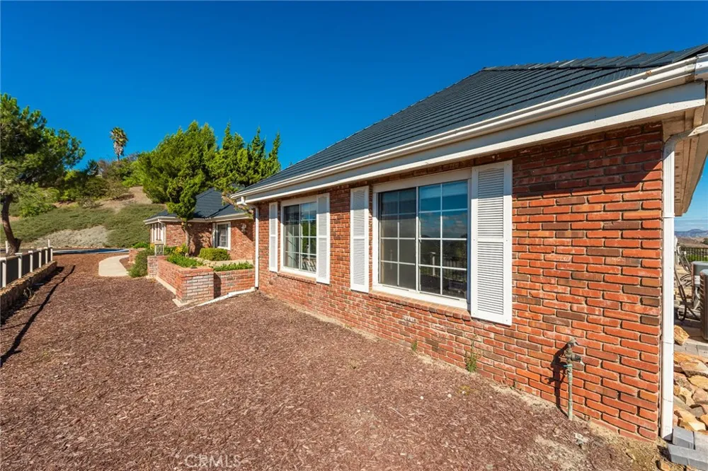 26100 Calle Corveta Temecula, CA 92590