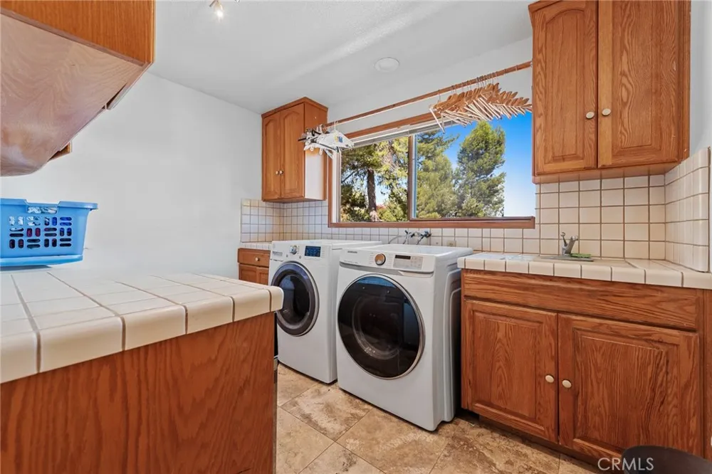 26100 Calle Corveta Temecula, CA 92590
