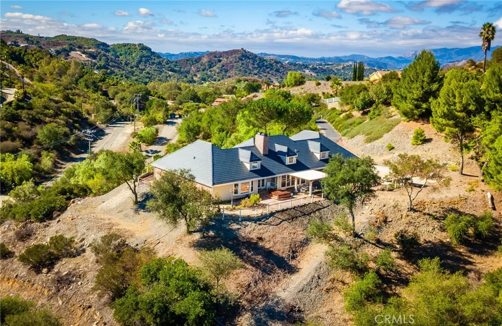 26100 Calle Corveta Temecula, CA 92590