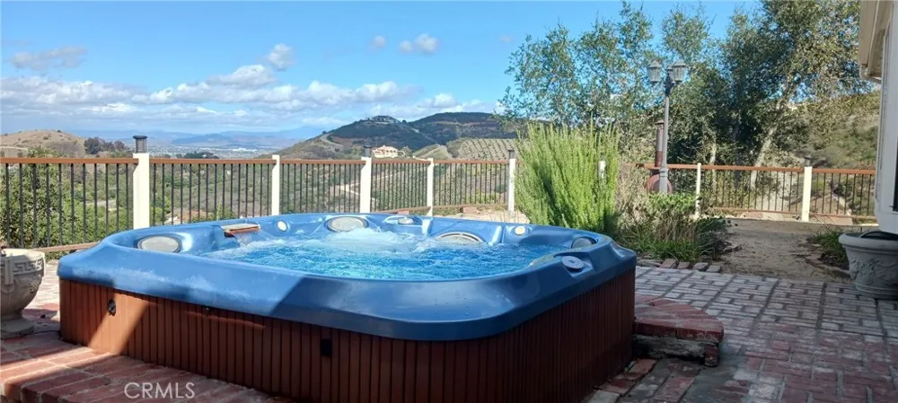 26100 Calle Corveta Temecula, CA 92590