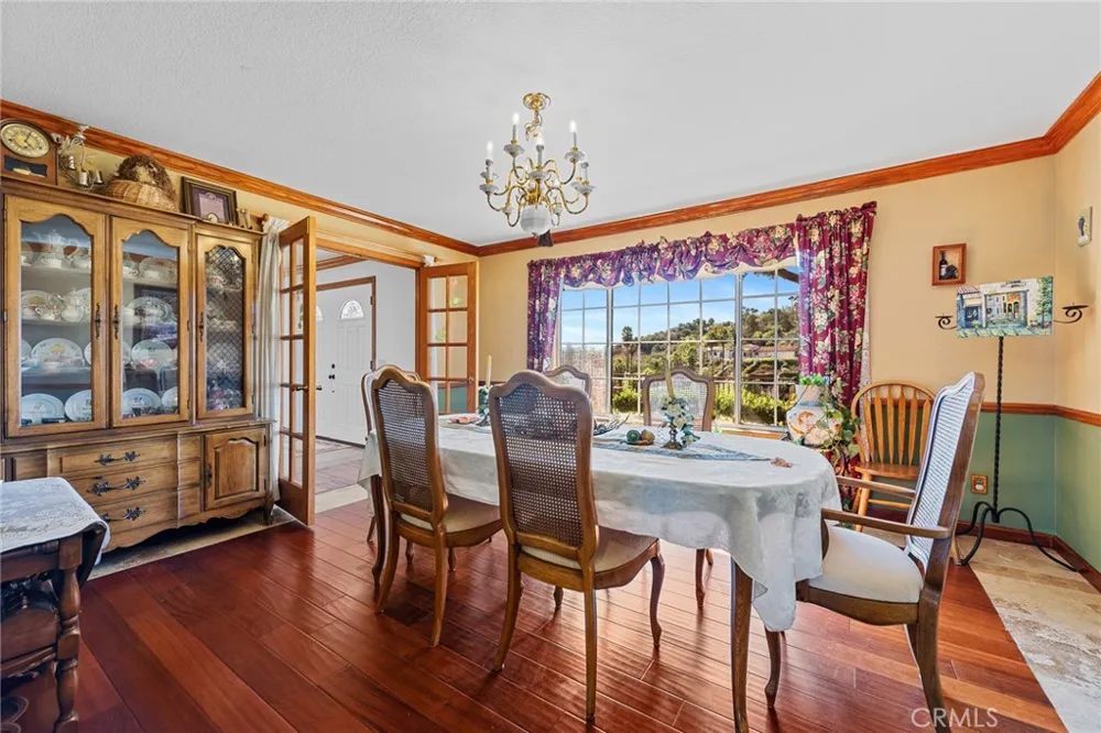 26100 Calle Corveta Temecula, CA 92590