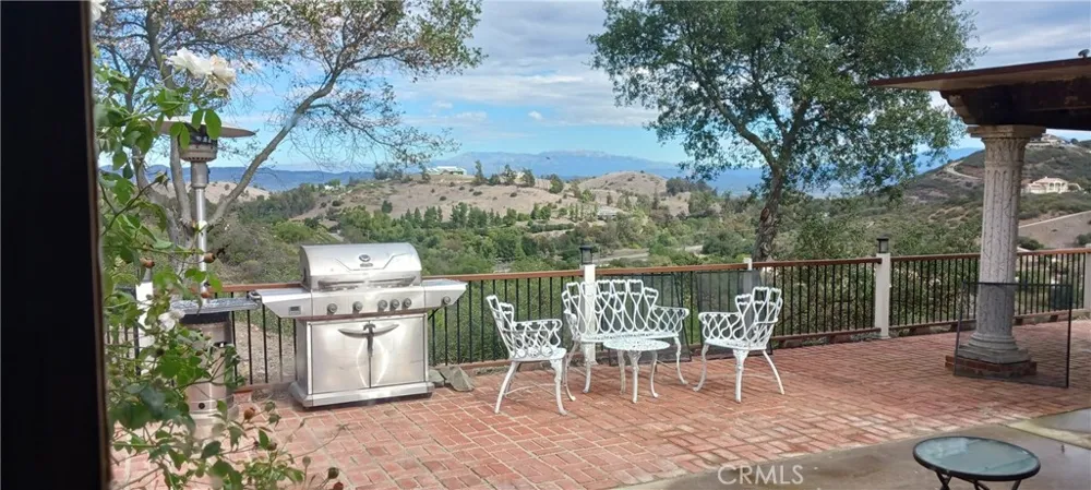 26100 Calle Corveta Temecula, CA 92590
