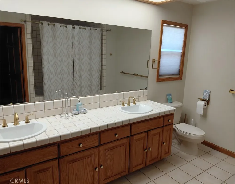 26100 Calle Corveta Temecula, CA 92590