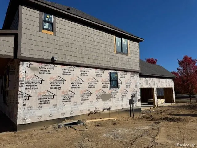 61367 BEACON HILL DRIVE Washington Township, MI 48094