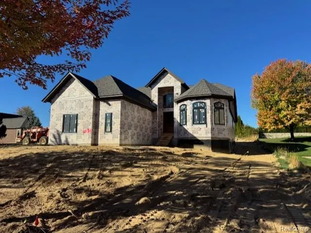 61367 BEACON HILL DRIVE Washington Township, MI 48094