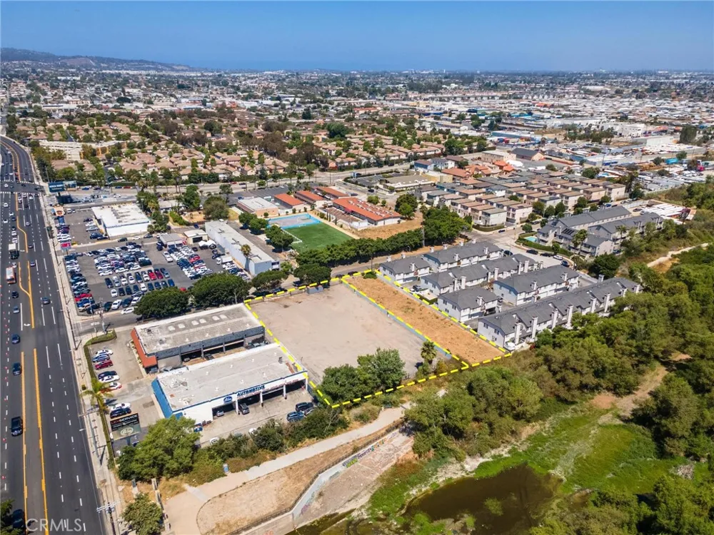 25530 Dodge Avenue Harbor City, CA 90710