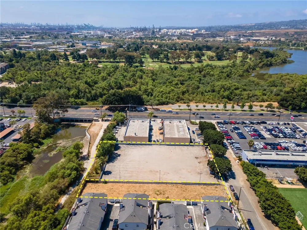 25530 Dodge Avenue Harbor City, CA 90710