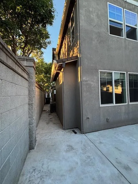 269 Cinema Street Sacramento, CA 95823