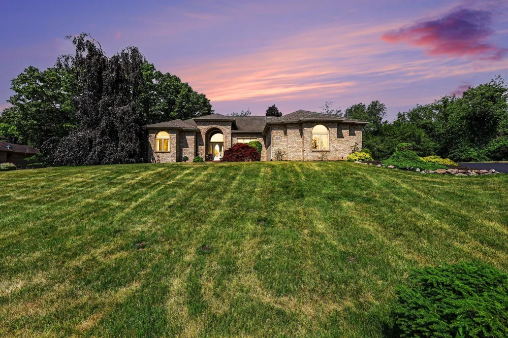 888 Ridge Road Chelsea, MI 48118