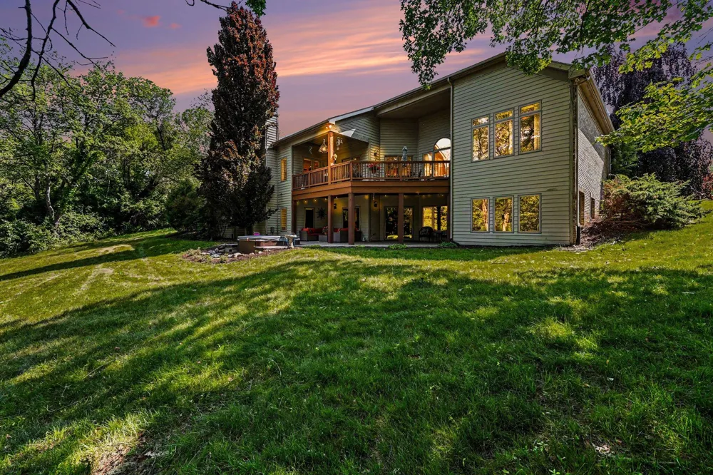 888 Ridge Road Chelsea, MI 48118