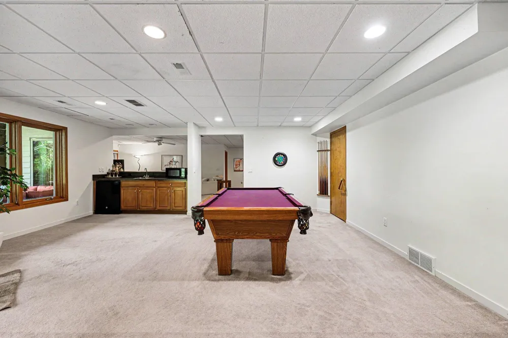 888 Ridge Road Chelsea, MI 48118