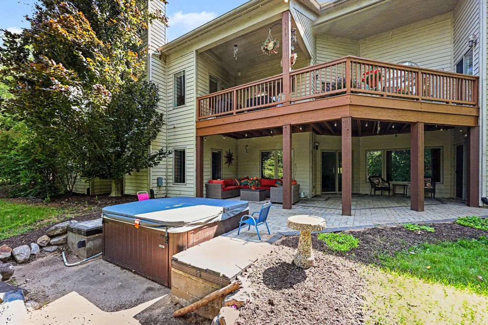 888 Ridge Road Chelsea, MI 48118