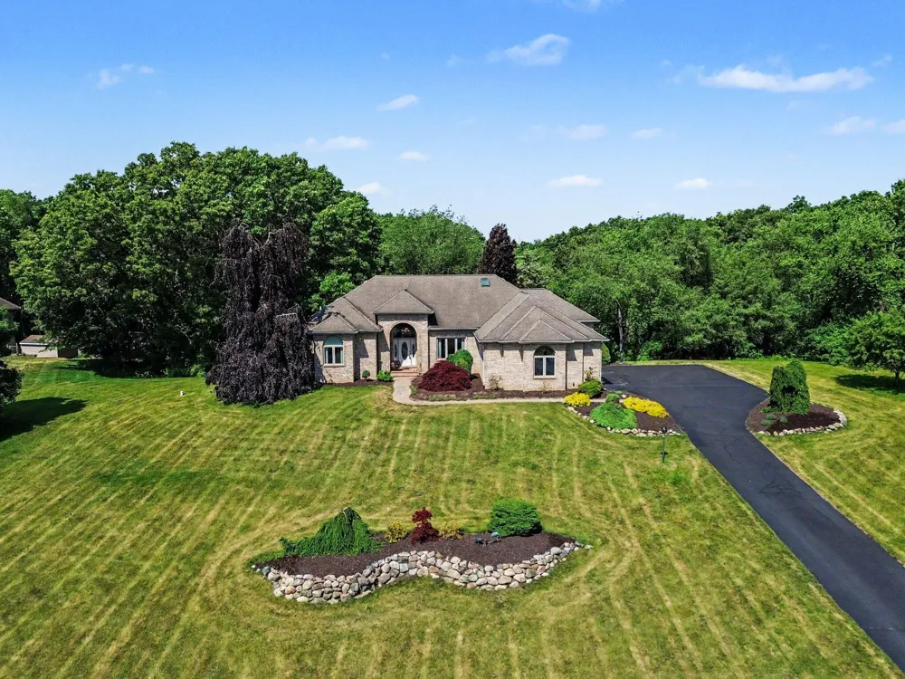 888 Ridge Road Chelsea, MI 48118