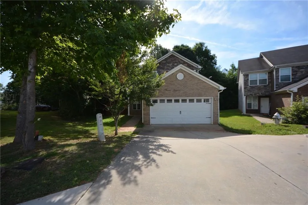 1550 Persimmon Trace Morrow, GA 30260