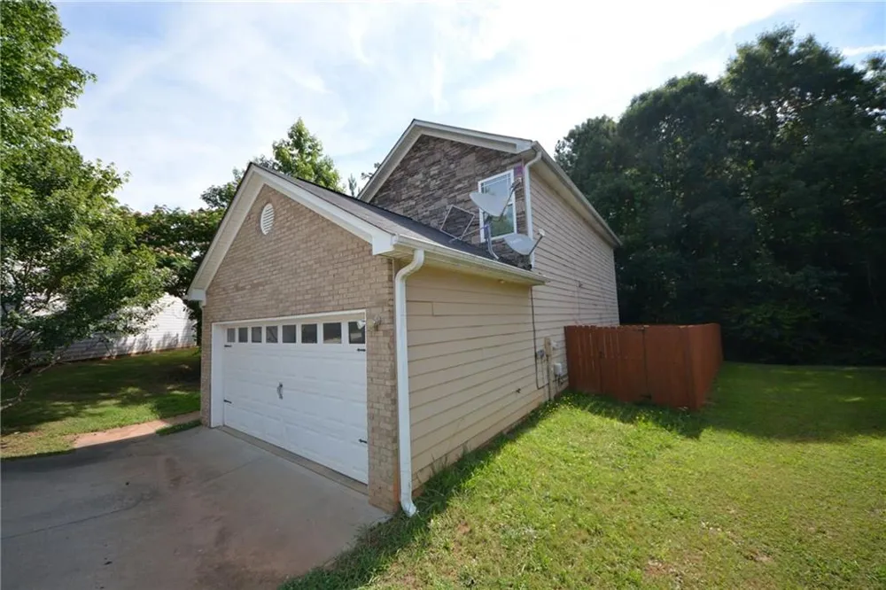 1550 Persimmon Trace Morrow, GA 30260