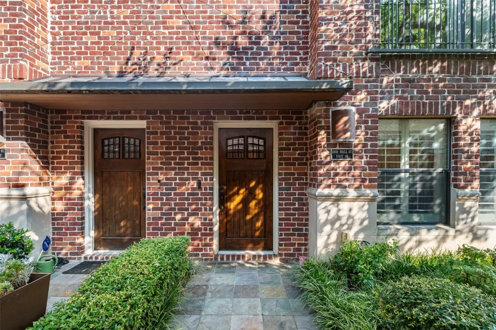 2411 Hall Street #38 Dallas, TX 75204
