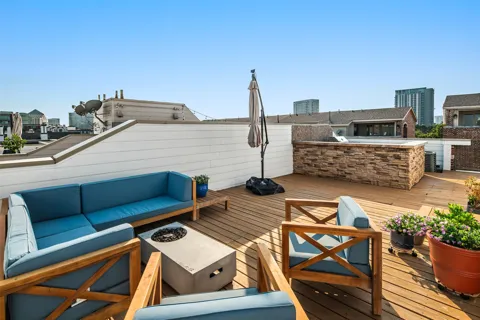2411 Hall Street #38