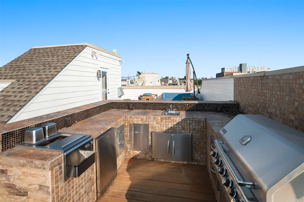 2411 Hall Street #38 Dallas, TX 75204