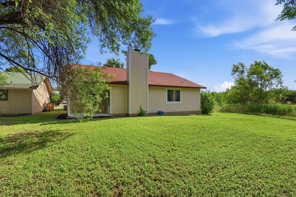 7111 Astro View Drive Austin, TX 78724