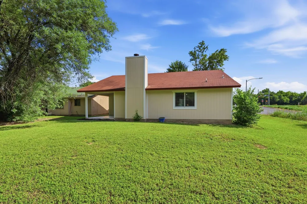 7111 Astro View Drive Austin, TX 78724