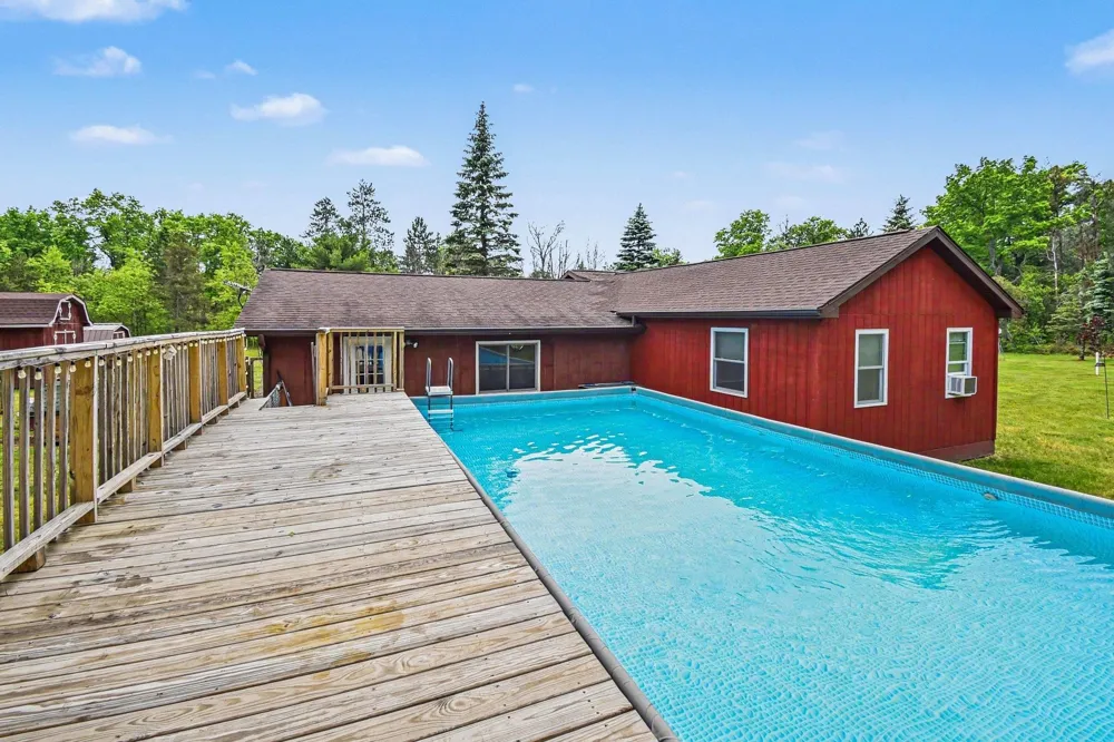 3304 Rabbit Track Drive Foster Township, MI 48661