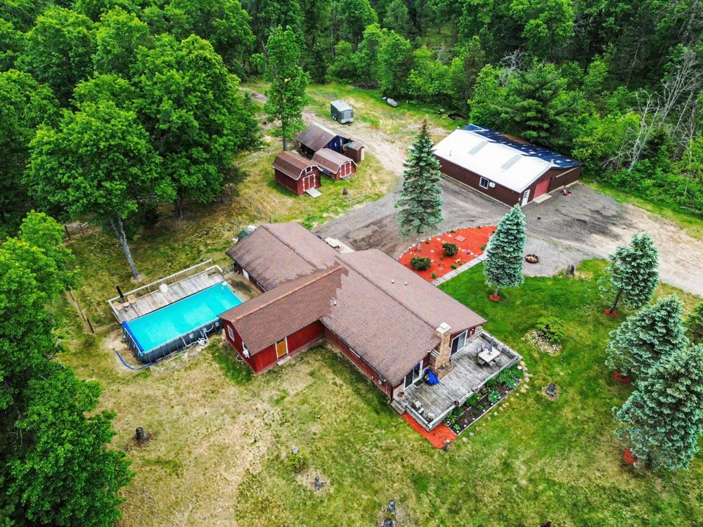 3304 Rabbit Track Drive Foster Township, MI 48661