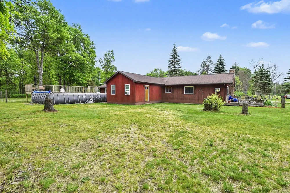 3304 Rabbit Track Drive Foster Township, MI 48661