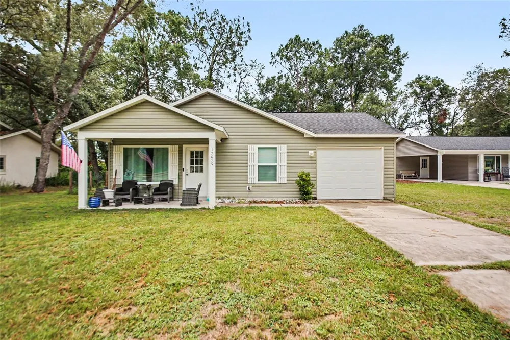 17050 SE 60TH STREET Ocklawaha, FL 32179