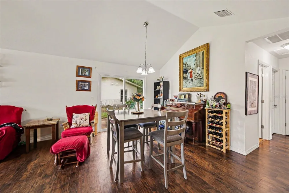17050 SE 60TH STREET Ocklawaha, FL 32179