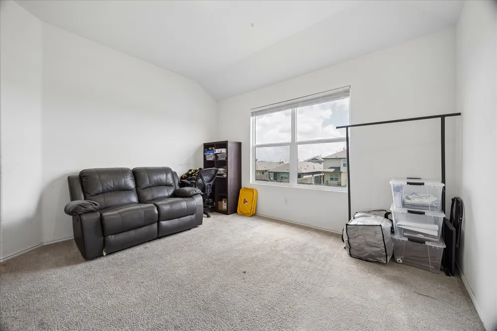 217 Canley Loop Hutto, TX 78634