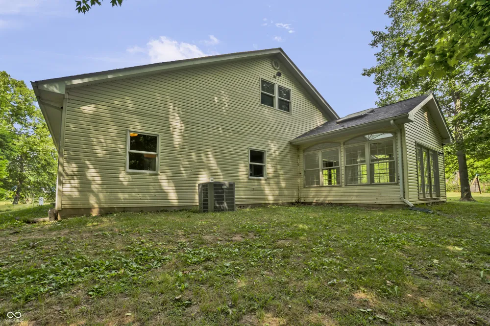 3895 S State Highway 7 North Vernon, IN 47265