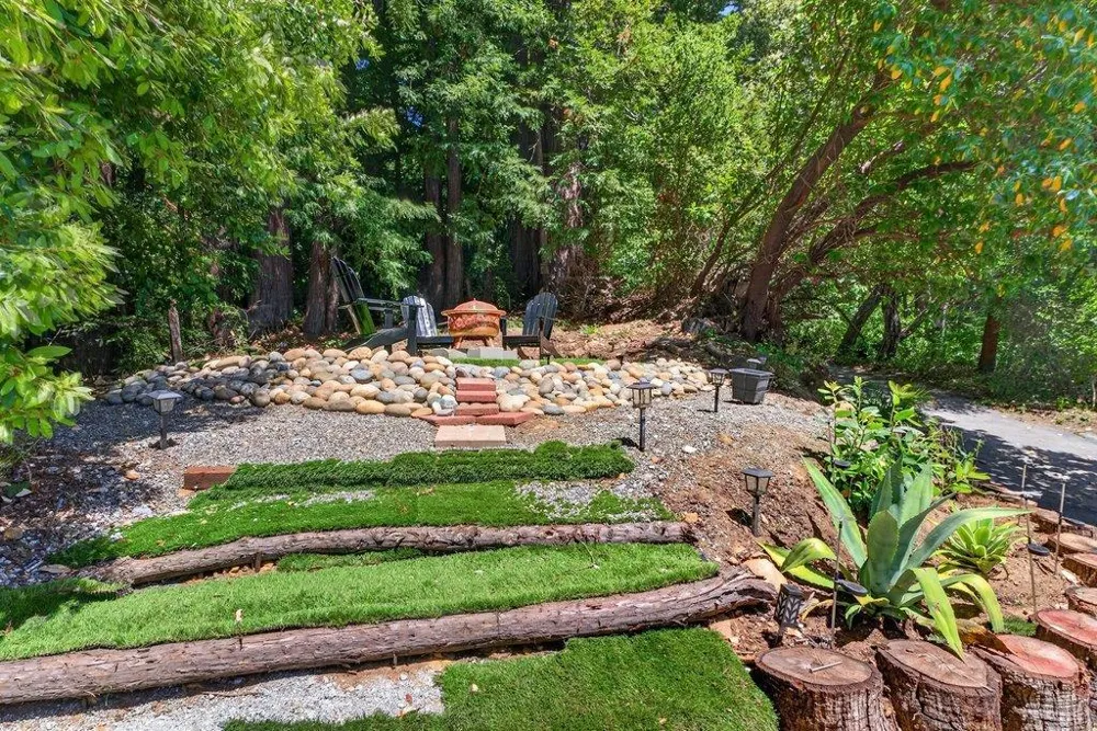 12040 Madrone Avenue Felton, CA 95018
