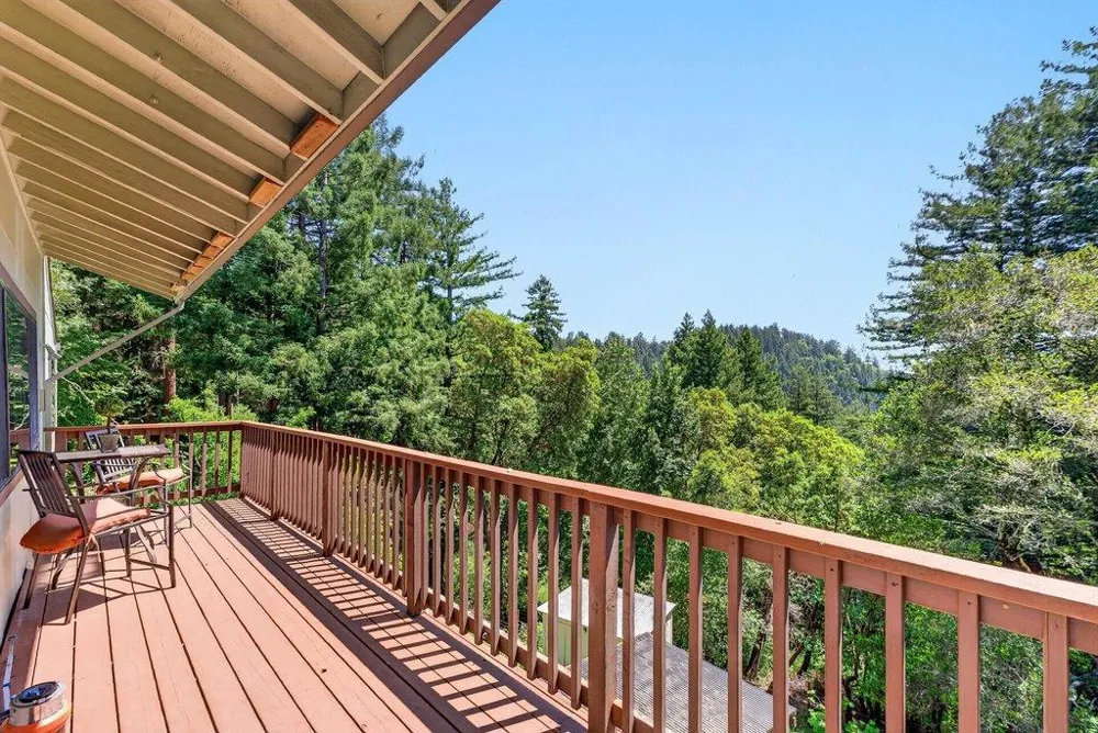 12040 Madrone Avenue Felton, CA 95018