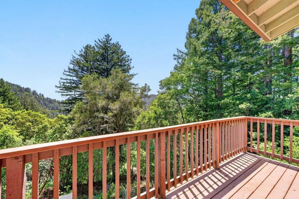 12040 Madrone Avenue Felton, CA 95018