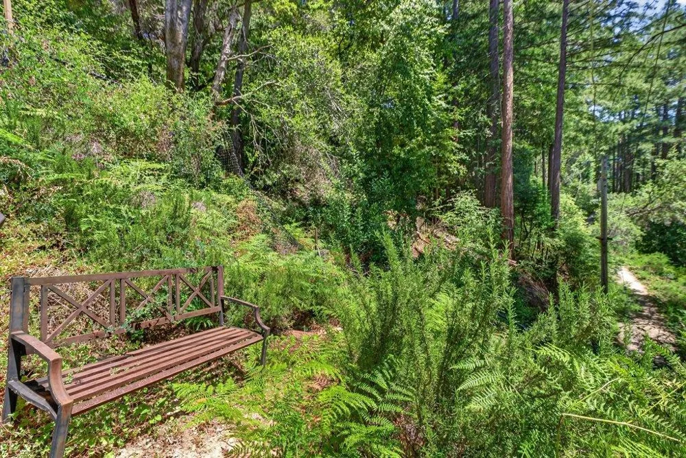 12040 Madrone Avenue Felton, CA 95018