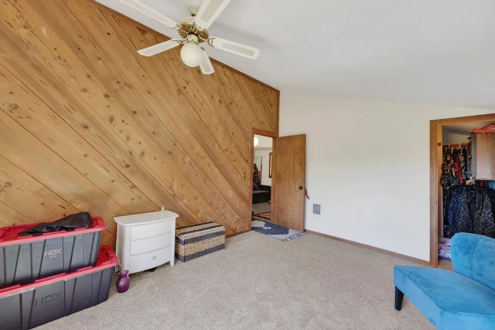 12040 Madrone Avenue Felton, CA 95018