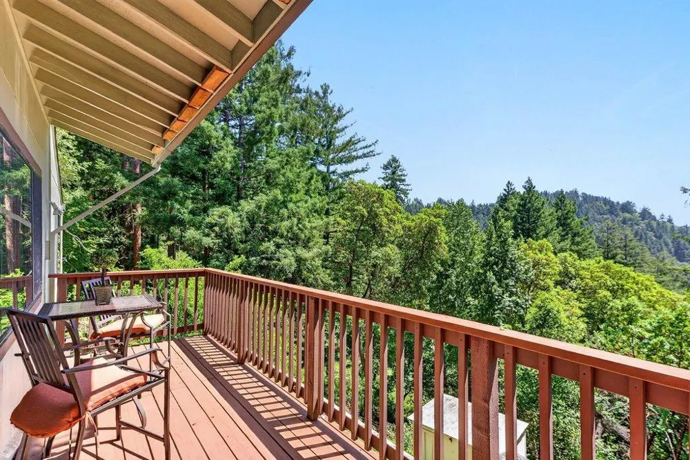 12040 Madrone Avenue Felton, CA 95018