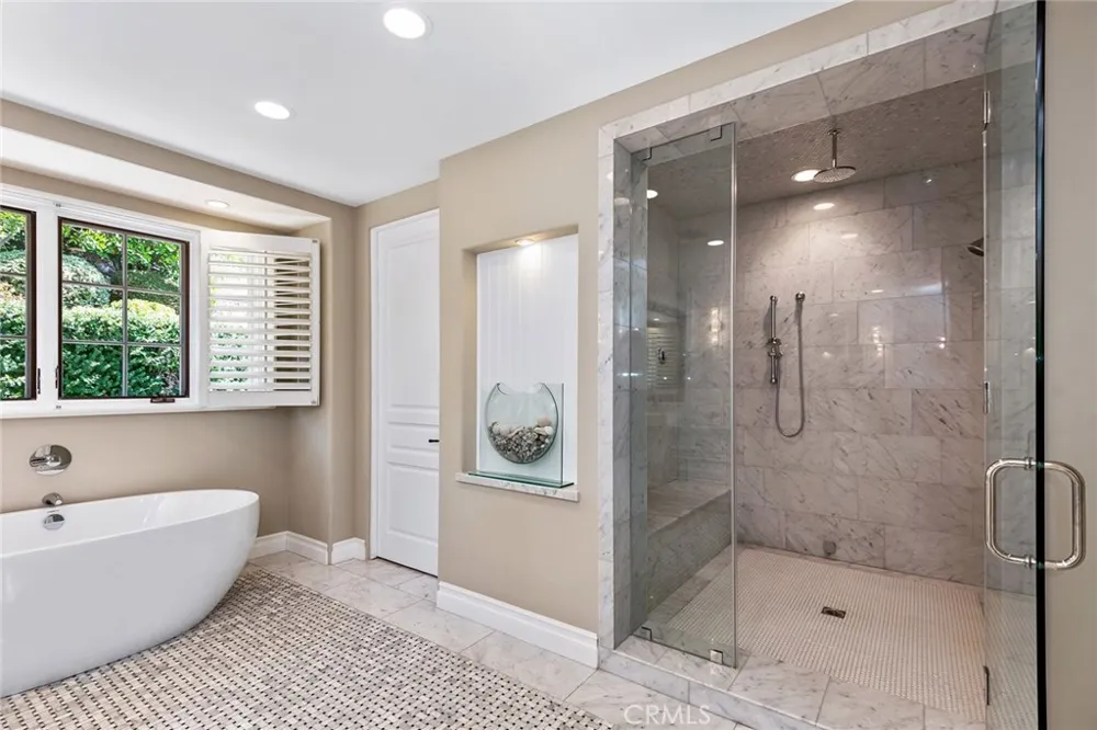 5600 ROUND MEADOW ROAD Hidden Hills, CA 91302