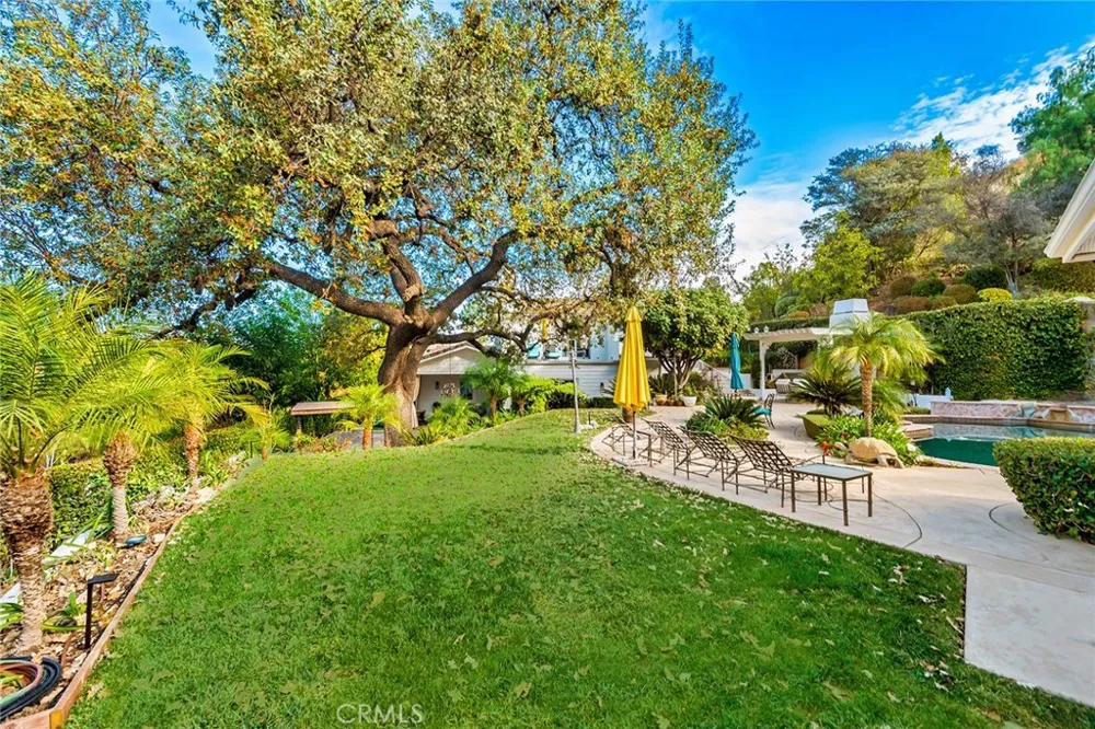 5600 ROUND MEADOW ROAD Hidden Hills, CA 91302
