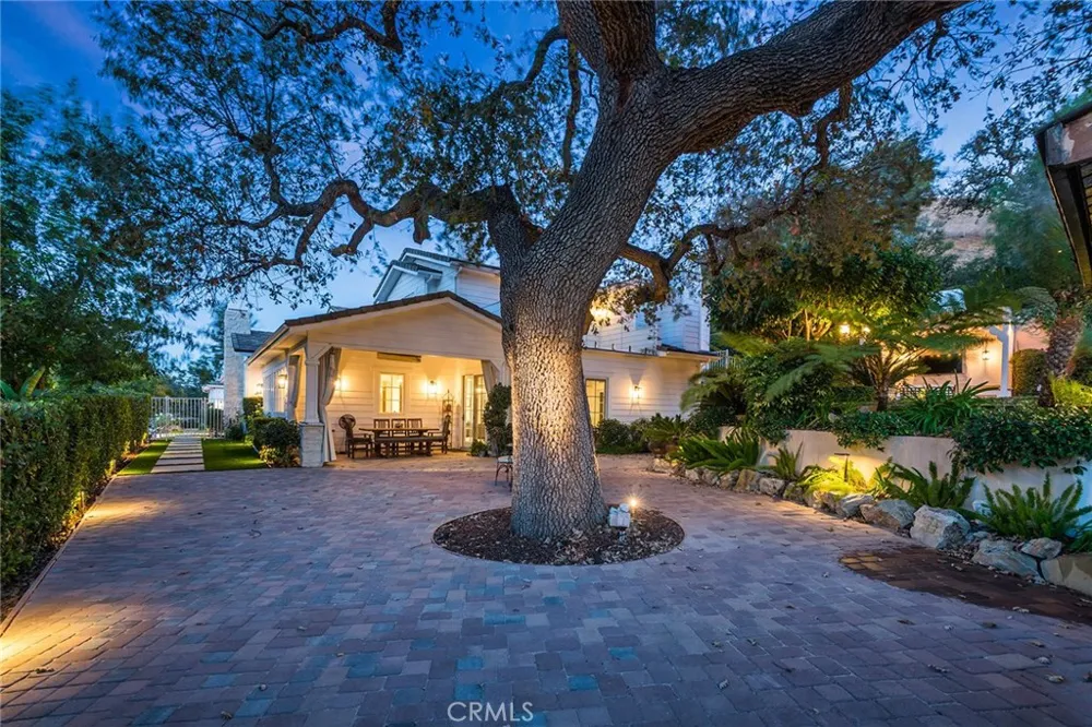 5600 ROUND MEADOW ROAD Hidden Hills, CA 91302