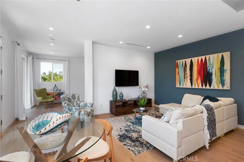 5600 ROUND MEADOW ROAD Hidden Hills, CA 91302