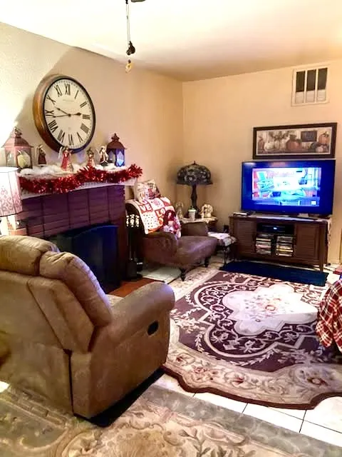 6757 Del Rosa San Bernardino, CA 92404