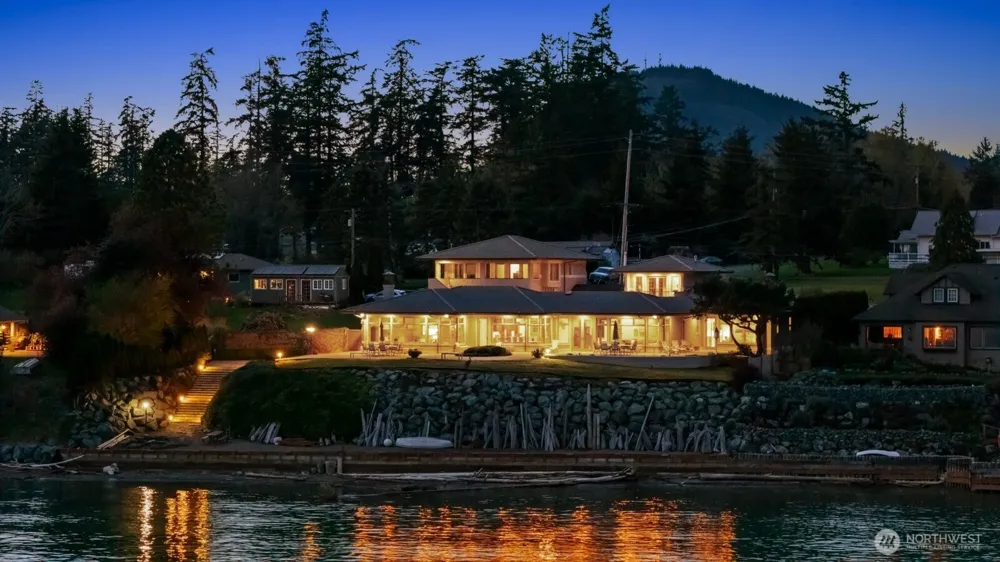 15283 Gibralter Road Anacortes, WA 98221